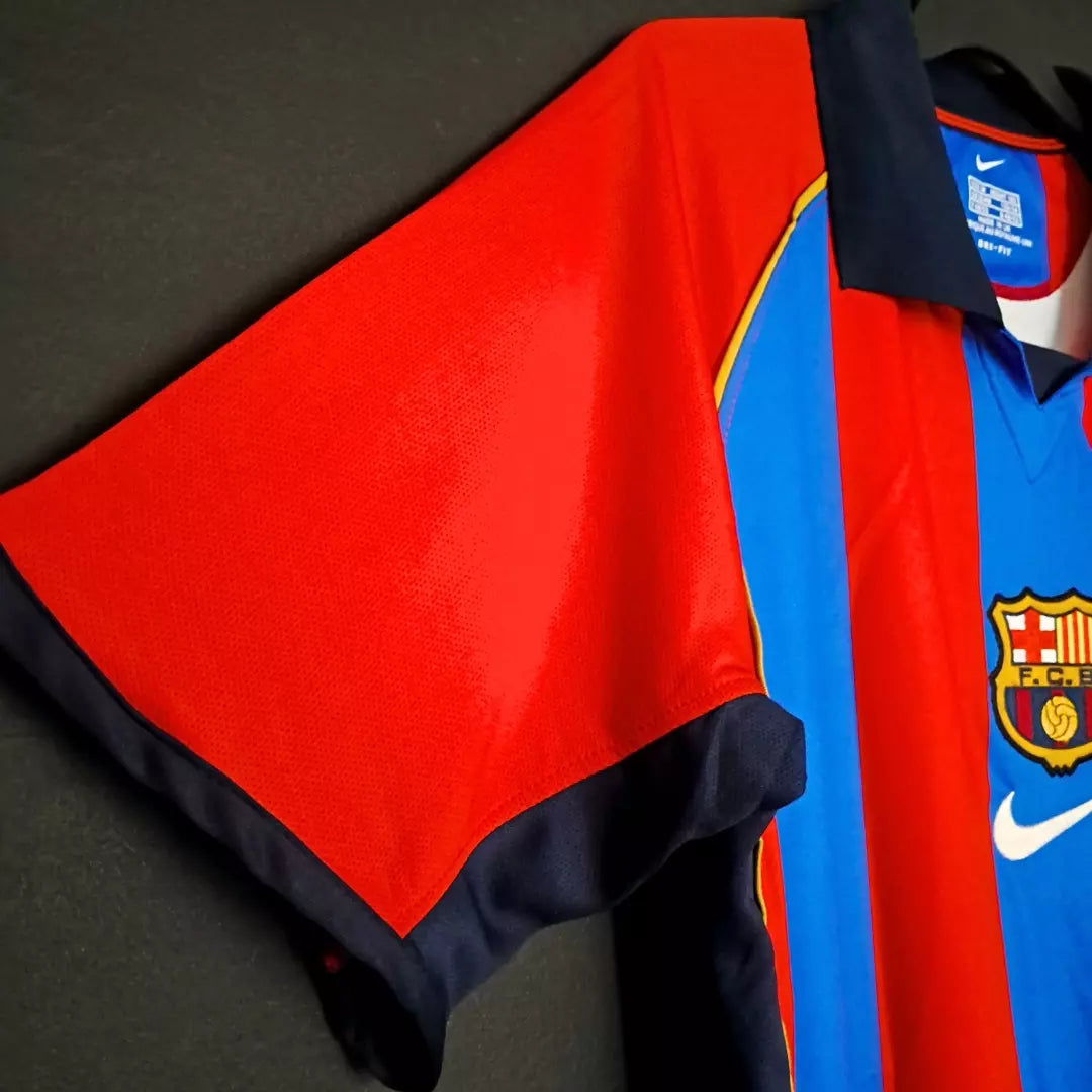 F.C BARCELONA 01/02