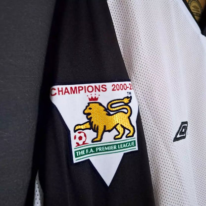 MANCHESTER UNITED DOBLE FAZ 01/02 VISITANTE